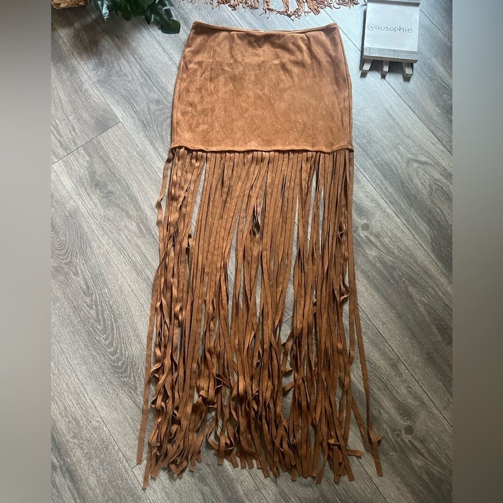 Bear Dance & HYFVE Cognac Fringe Skirt Wrap Top & Bandeau Top Rave Bundle Size L - Picture 4 of 16